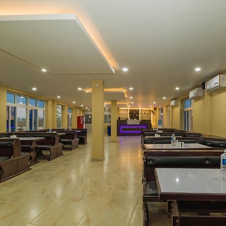 Sisai Park Village Chitwan Exterior photo